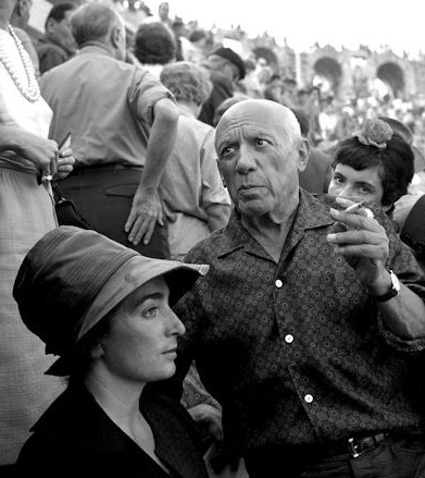 Пабло Пикассо на корриде в Арле. Фото 1961 г