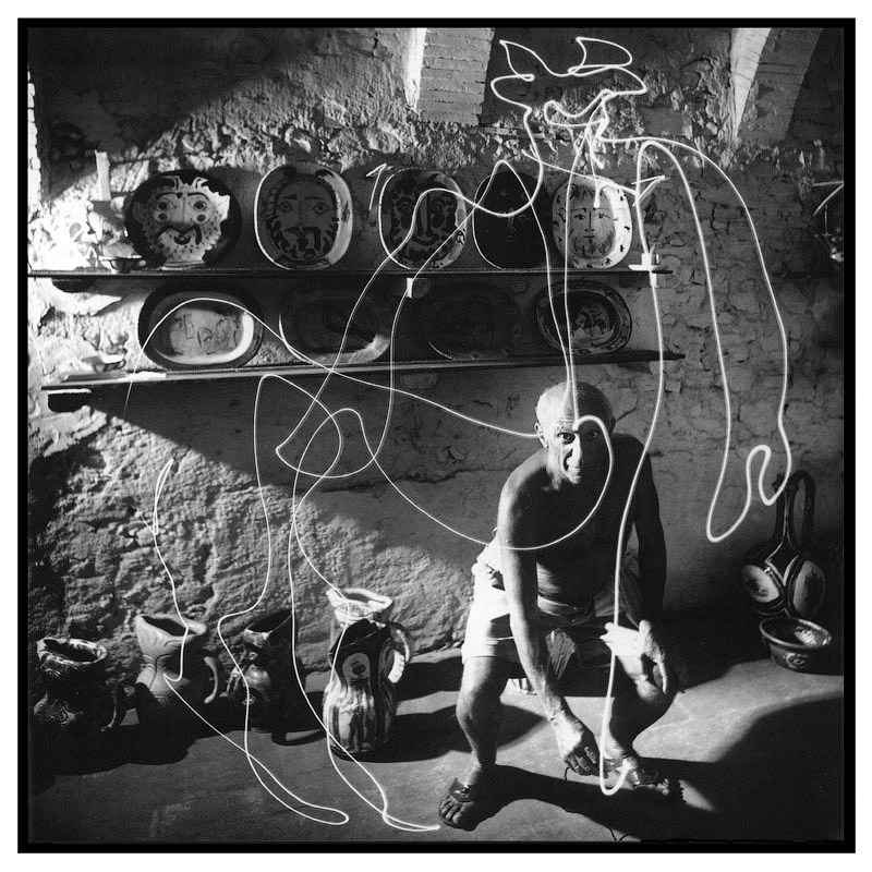 Пабло Пикассо. Фотограф Гийон Мили. 1949 г